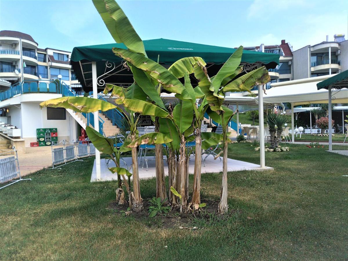 Baratero Vlas Marina Apartment Sveti Vlas Eksteriør billede