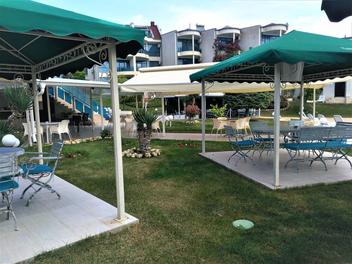 Baratero Vlas Marina Apartment Sveti Vlas Eksteriør billede