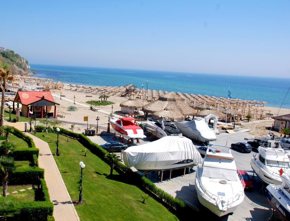 Baratero Vlas Marina Apartment Sveti Vlas Eksteriør billede